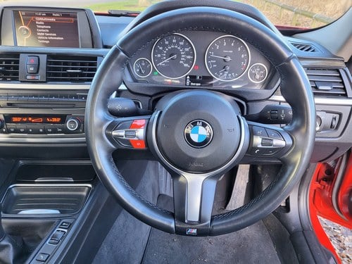 2012 BMW 335i ‘Luxury’ Manual (F30) En venta (imagen 24 de 129)