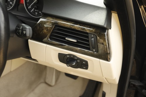 2007 BMW 335i (E93) SE Convertible Te koop (foto 64 van 191)