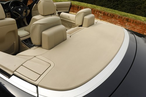 2007 BMW 335i (E93) SE Convertible Te koop (foto 107 van 191)