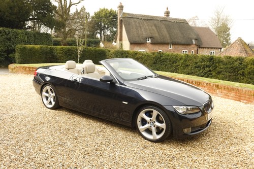 2007 BMW 335i (E93) SE Convertible Te koop (foto 2 van 191)