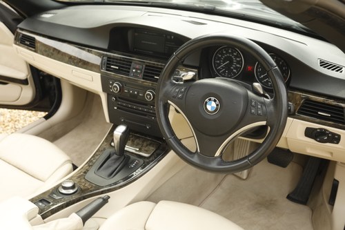 2007 BMW 335i (E93) SE Convertible Te koop (foto 51 van 191)