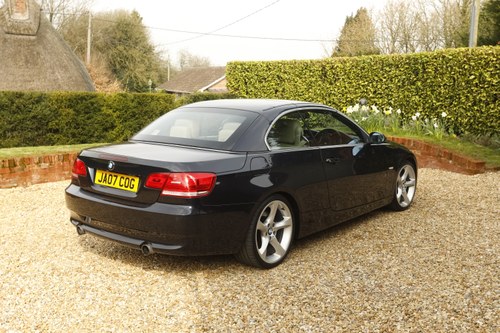 2007 BMW 335i (E93) SE Convertible Te koop (foto 32 van 191)