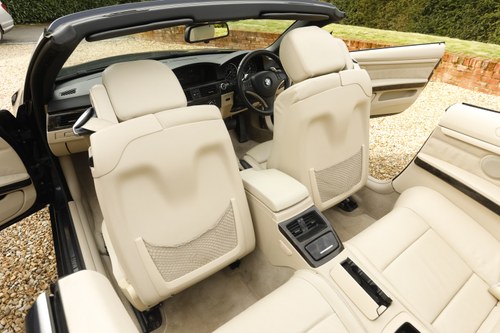 2007 BMW 335i (E93) SE Convertible Te koop (foto 82 van 191)