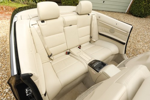 2007 BMW 335i (E93) SE Convertible Te koop (foto 71 van 191)