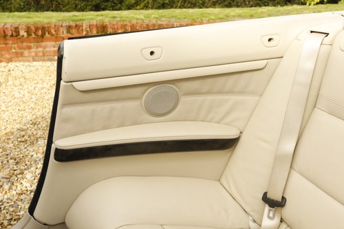 2007 BMW 335i (E93) SE Convertible Te koop (foto 83 van 191)