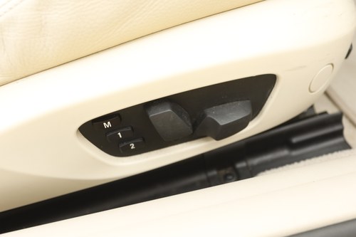 2007 BMW 335i (E93) SE Convertible Te koop (foto 100 van 191)