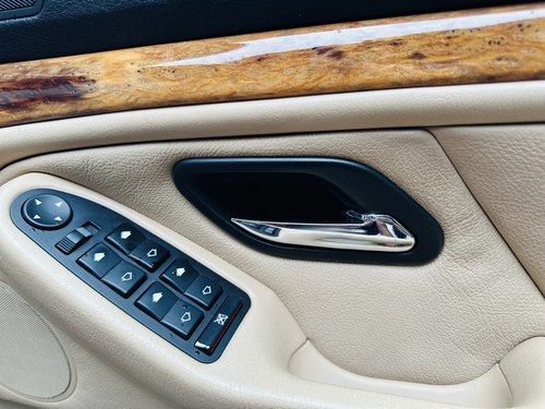 1999 BMW 523i E39 In vendita (immagine 35 di 114)