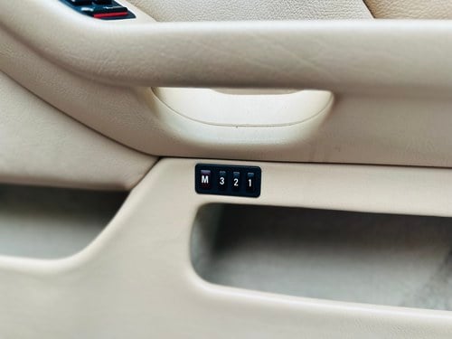 1999 BMW 523i E39 In vendita (immagine 39 di 114)