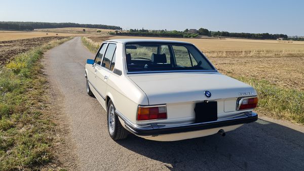 1975 BMW 520i LHD (E12) For Sale (picture :index of 16)
