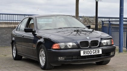 NO RESERVE! 1998 BMW 520i SE E39