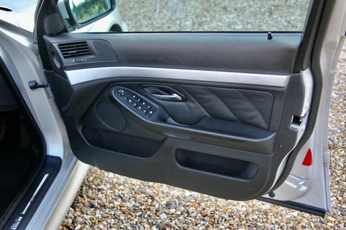 NO RESERVE - 2003 BMW 520i (E39) à vendre (picture 31 of 129)