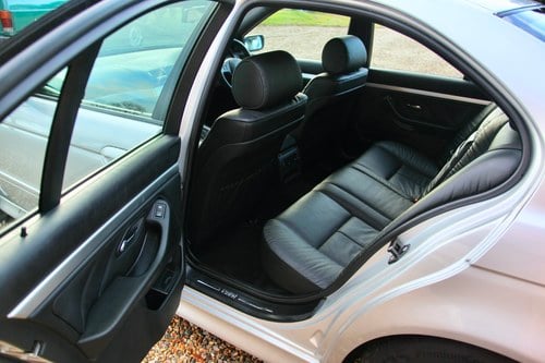 NO RESERVE - 2003 BMW 520i (E39) à vendre (picture 44 of 129)