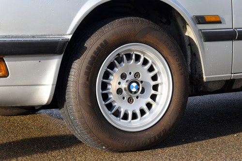 1986 BMW 525e In vendita (immagine 25 di 206)