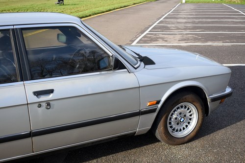 1986 BMW 525e In vendita (immagine 117 di 206)