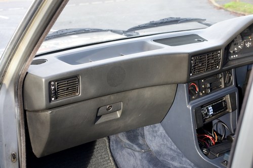 1986 BMW 525e In vendita (immagine 41 di 206)