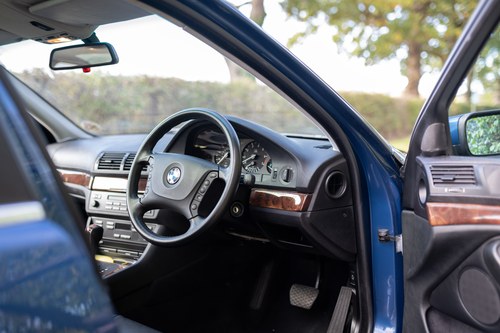 2002 BMW 525i SE (E39) For Sale (picture 32 of 125)