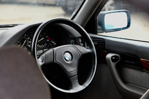 NO RESERVE - 1996 BMW 525i E34 In vendita (immagine 40 di 123)