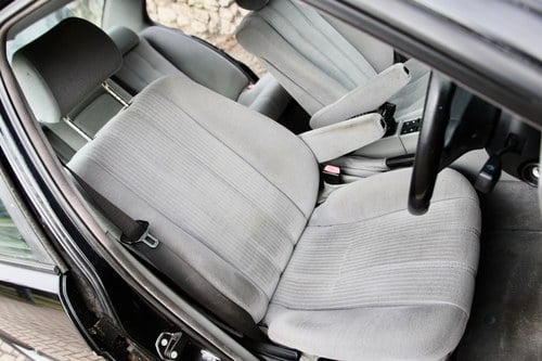 NO RESERVE - 1996 BMW 525i E34 In vendita (immagine 45 di 123)