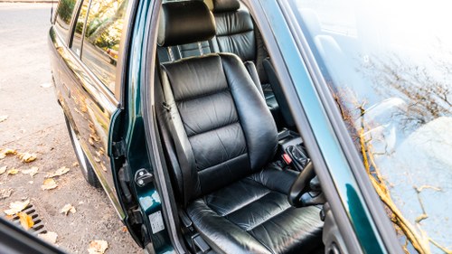 1993 BMW 530i TOURING AUTO à vendre (picture 36 of 165)