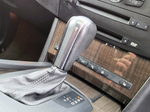 2006 BMW 550i M Sport (E60) In vendita (immagine 38 di 139)