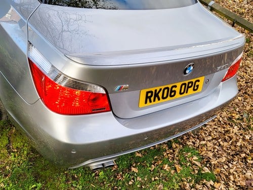 2006 BMW 550i M Sport (E60) In vendita (immagine 104 di 139)