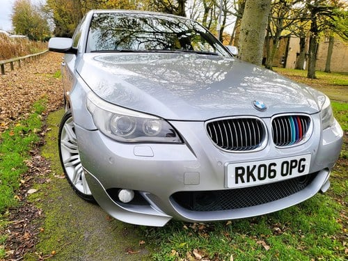 2006 BMW 550i M Sport (E60) In vendita (immagine 17 di 139)