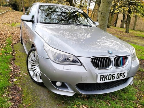 2006 BMW 550i M Sport (E60) In vendita (immagine 7 di 139)