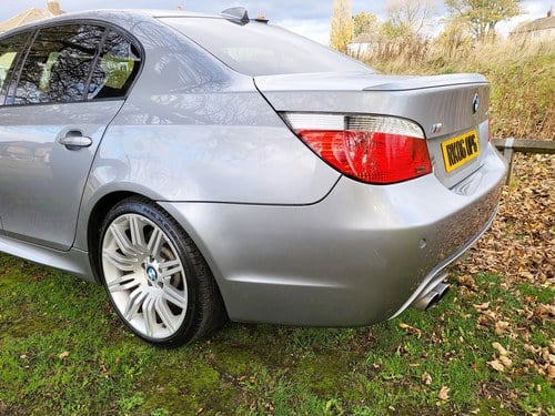 2006 BMW 550i M Sport (E60) In vendita (immagine 96 di 139)