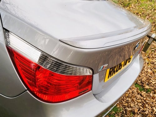 2006 BMW 550i M Sport (E60) In vendita (immagine 87 di 139)