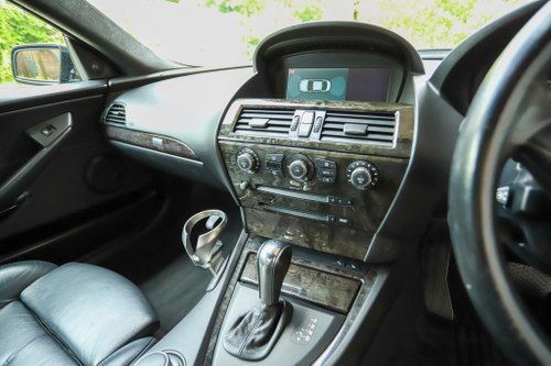 2006 BMW 650i Te koop (foto 112 van 159)