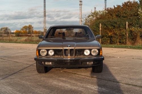 1982 BMW E23 735i à vendre (picture 2 of 125)