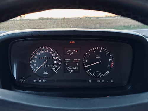 1982 BMW E23 735i à vendre (picture 46 of 125)