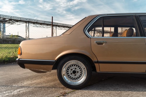 1982 BMW E23 735i à vendre (picture 18 of 125)