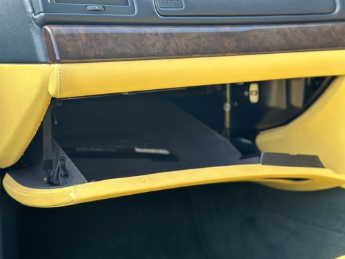 1996 BMW E38 750IL Factory Individual à venda (imagem 32 de 121)