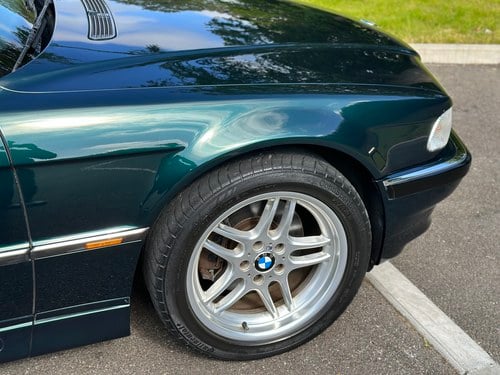 1996 BMW E38 750IL Factory Individual à venda (imagem 81 de 121)