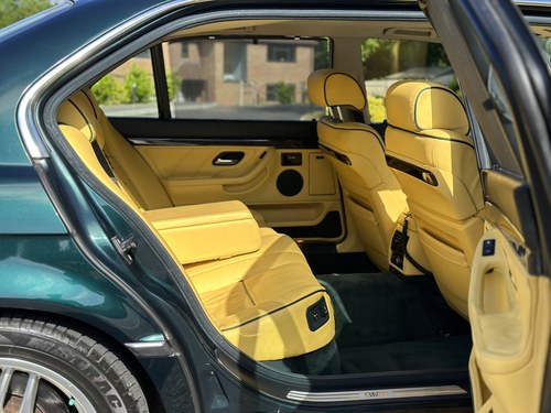 1996 BMW E38 750IL Factory Individual à venda (imagem 45 de 121)