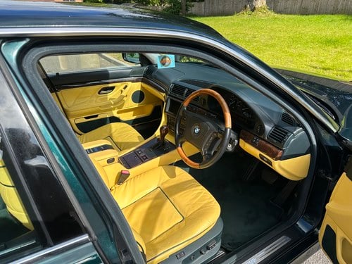1996 BMW E38 750IL Factory Individual à venda (imagem 17 de 121)