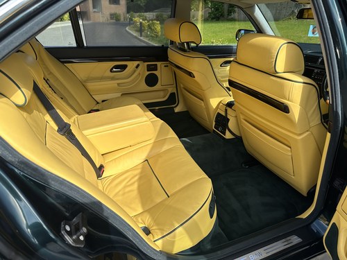 1996 BMW E38 750IL Factory Individual à venda (imagem 19 de 121)