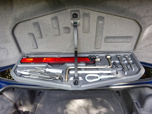 2001 E38 BMW 728i Sport ‘Individual’ till salu (bild 101 av 177)