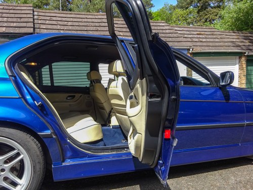 2001 E38 BMW 728i Sport ‘Individual’ till salu (bild 81 av 177)