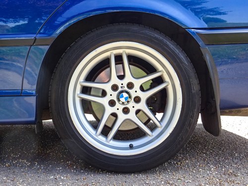 2001 E38 BMW 728i Sport ‘Individual’ till salu (bild 18 av 177)