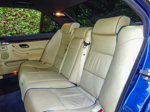 2001 E38 BMW 728i Sport ‘Individual’ till salu (bild 58 av 177)