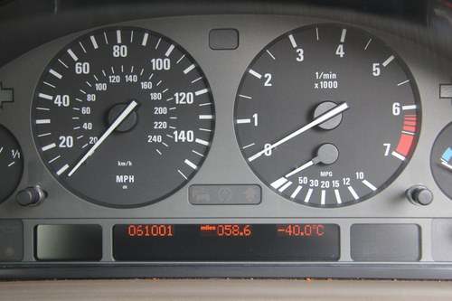 1999 BMW 728i zum Verkauf (Bild 24 von 140)