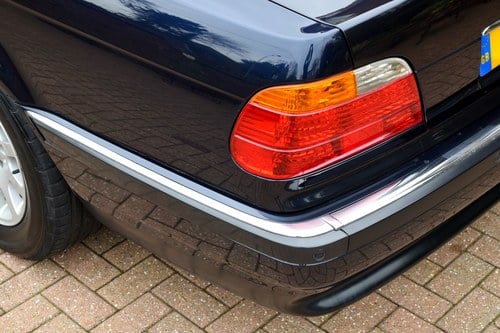 1999 BMW 740iL Te koop (foto 106 van 157)