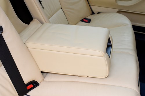 1999 BMW 740iL Te koop (foto 45 van 157)