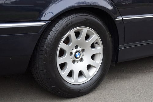 1999 BMW 740iL Te koop (foto 18 van 157)