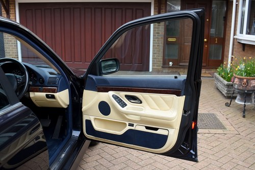 1999 BMW 740iL Te koop (foto 55 van 157)