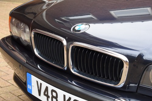 1999 BMW 740iL Te koop (foto 82 van 157)