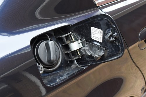 1999 BMW 740iL Te koop (foto 124 van 157)