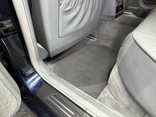 1995 BMW 740i (E38) For Sale (picture 63 of 184)